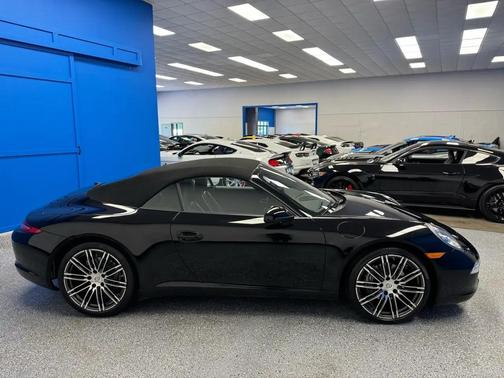 BLACK 2016 Porsche 911 Black Edition