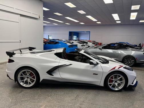 2023 Chevrolet Corvette Stingray w/3LT