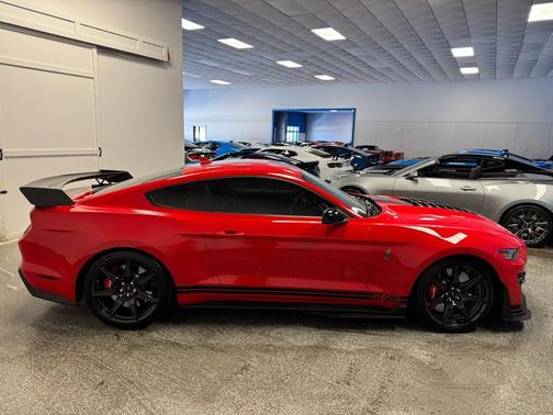 2021 Ford Shelby GT500 Base