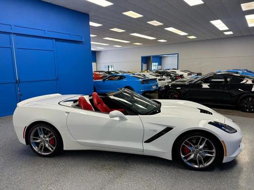 Arctic White 2014 Chevrolet Corvette Stingray Z51
