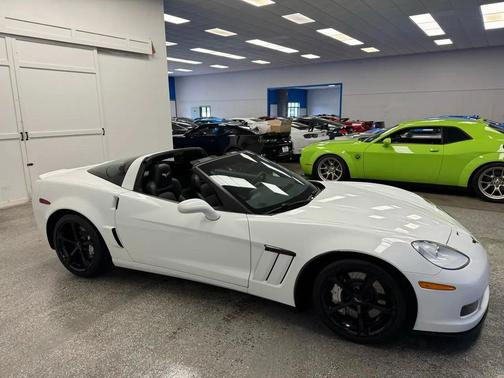 Arctic White 2013 Chevrolet Corvette Grand Sport