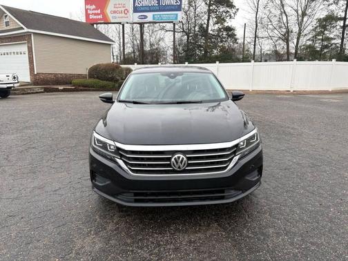 2020 Volkswagen Passat 2.0T SE