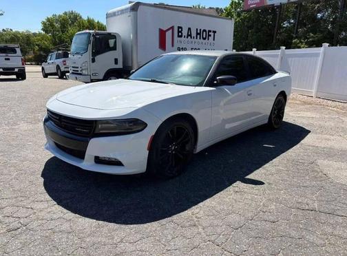 White Knuckle Clearcoat 2018 Dodge Charger SXT Plus
