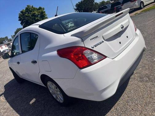 2018 Nissan Versa 1.6 S+
