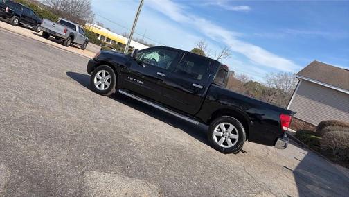 2015 Nissan Titan SL