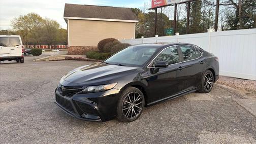 2021 Toyota Camry SE