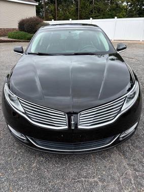 2013 Lincoln MKZ Base