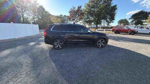 2018 Volvo XC90 T6 R-Design