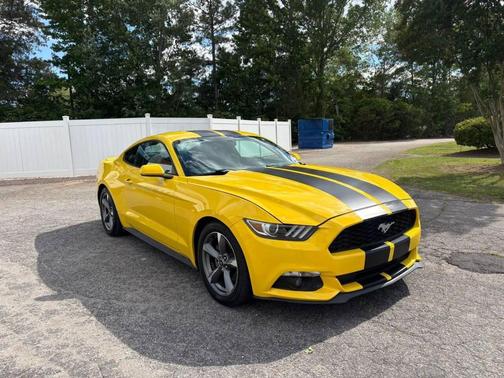 Triple Yellow Tri-Coat 2016 Ford Mustang V6
