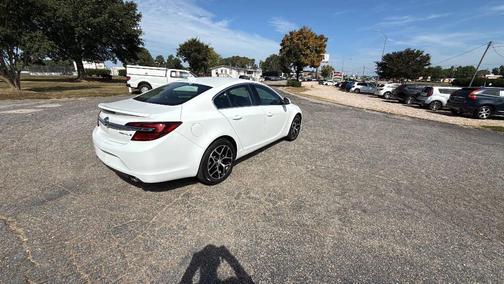 2017 Buick Regal Turbo Sport Touring