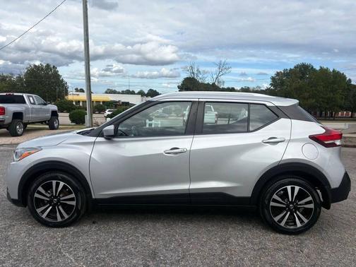 2018 Nissan Kicks SV