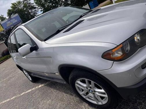 2004 BMW X5 3.0i