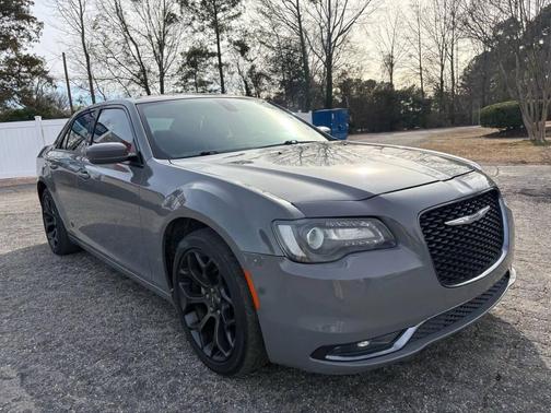 2019 Chrysler 300 S