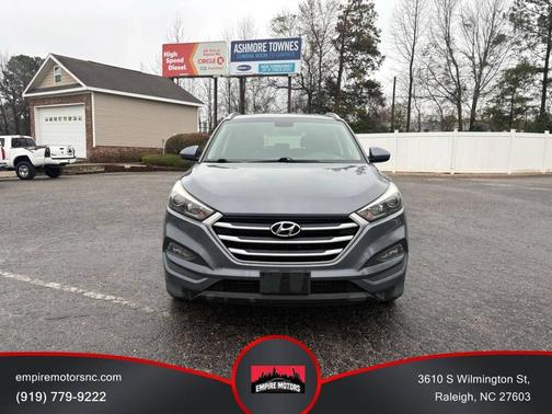 2018 Hyundai TUCSON SEL