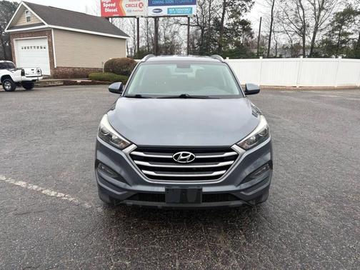 2018 Hyundai TUCSON SEL