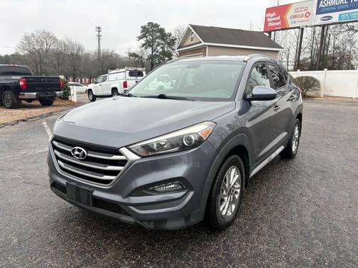 2018 Hyundai TUCSON SEL