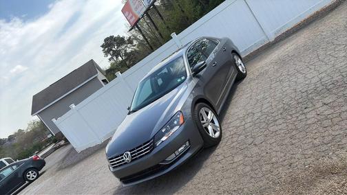2013 Volkswagen Passat 3.6 SEL Premium