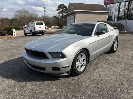 2011 Ford Mustang V6 Premium