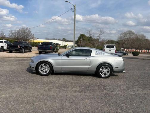 2011 Ford Mustang V6 Premium