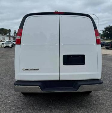 2017 Chevrolet Express 2500 Work Van
