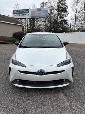 2021 Toyota Prius XLE