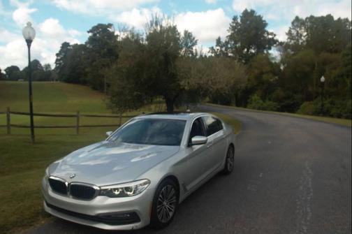 2017 BMW 530 530i 4dr Sedan