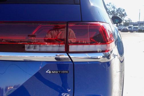 2025 Volkswagen Atlas 2.0T SEL