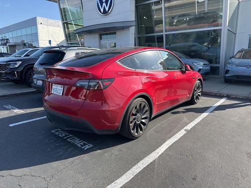 2023 Tesla Model Y Performance