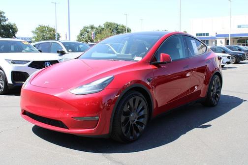 2023 Tesla Model Y Performance