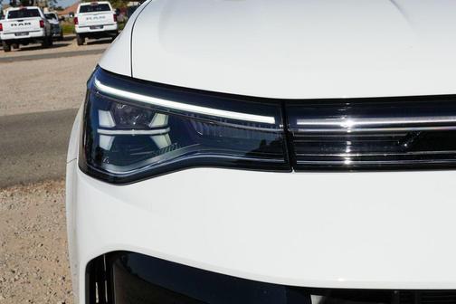 2025 Volkswagen Taos 1.5T SEL