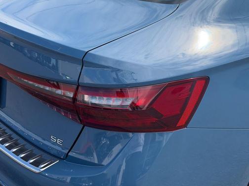 Monterey Blue Pearl 2026 Volkswagen Jetta 1.5T SE