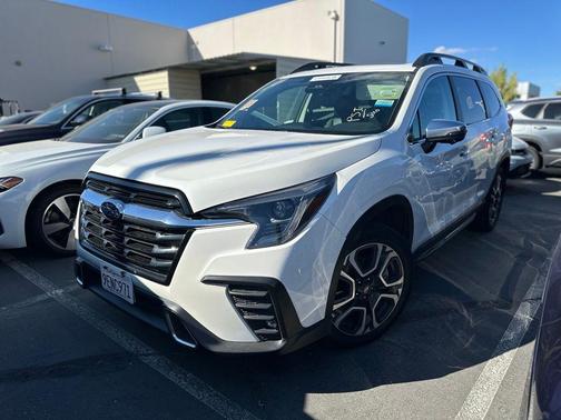 Crystal White Pearl 2023 Subaru Ascent Touring 7-Passenger