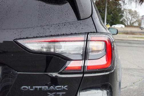 2024 Subaru Outback Onyx Edition XT