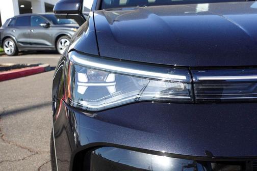 2025 Volkswagen Taos 1.5T SEL