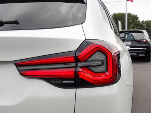 White Metallic 2023 BMW X3 sDrive30i
