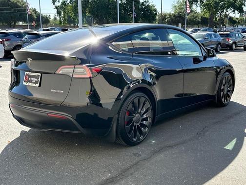 2022 Tesla Model Y Performance