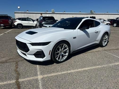 Oxford White 2024 Ford Mustang GT Premium