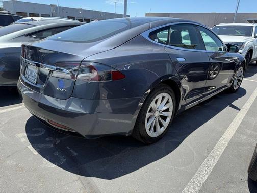 2018 Tesla Model S 75D