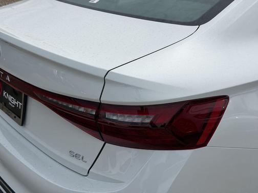 Opal White Pearl 2026 Volkswagen Jetta 1.5T SEL