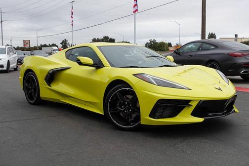 2022 Chevrolet Corvette Stingray w/1LT