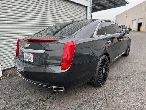 2016 Cadillac XTS Luxury Collection