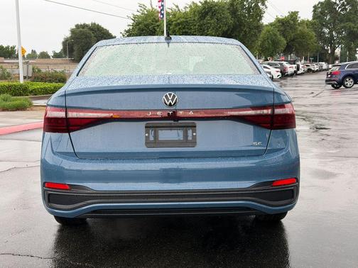 Monterey Blue Pearl 2026 Volkswagen Jetta 1.5T SE