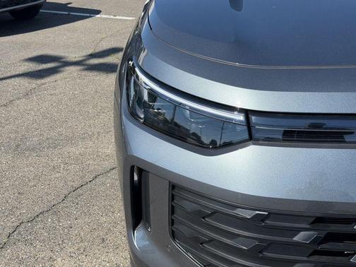 Platinum Gray Metallic 2026 Volkswagen Tiguan 2.0T S