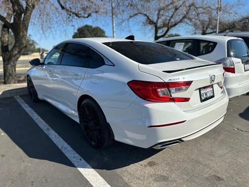 2022 Honda Accord Sport SE