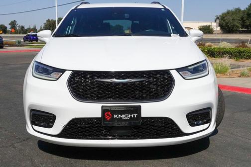 2021 Chrysler Pacifica Hybrid Limited