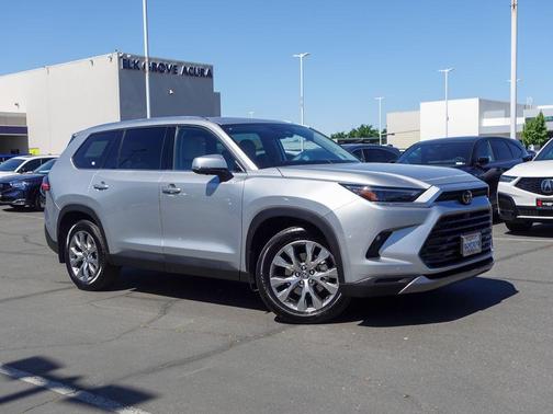 Celestial Silver Metallic 2024 Toyota Grand Highlander LIMITED