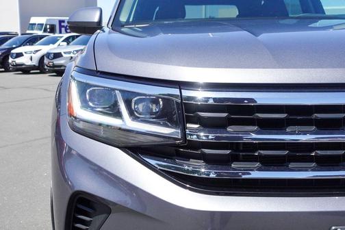 2022 Volkswagen Atlas 3.6L SE w/Technology