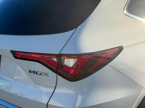 Platinum White Pearl 2023 Acura MDX Base