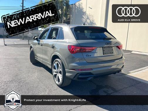 2022 Audi Q3 45 S line Premium