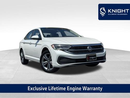 Opal White Pearl Effect 2024 Volkswagen Jetta 1.5T SE